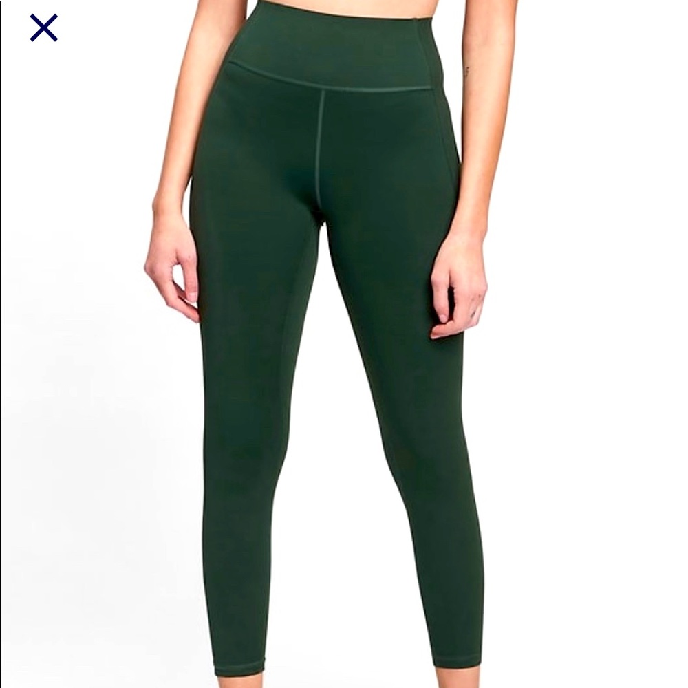 GAP High Rise Power Compression Recycled 7/8 Leggings